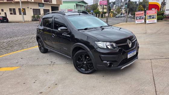 RENAULT SANDERO 1.6 STEPWAY 8V FLEX 4P MANUAL